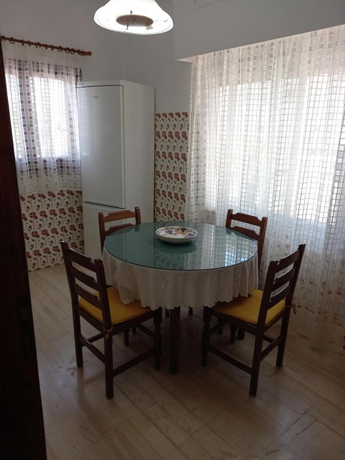 Ekie Apartment With Sea View Kalamata Bagian luar foto