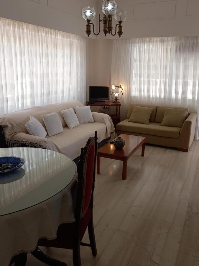 Ekie Apartment With Sea View Kalamata Bagian luar foto