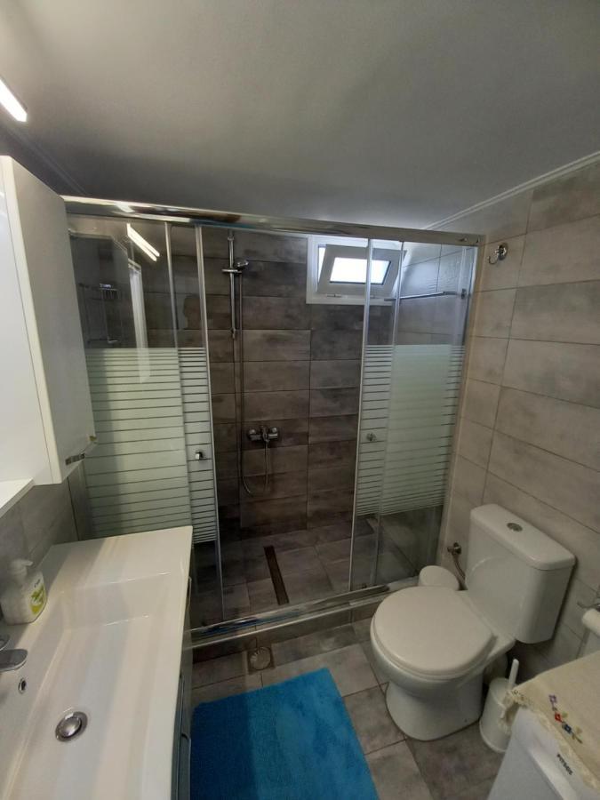 Ekie Apartment With Sea View Kalamata Bagian luar foto